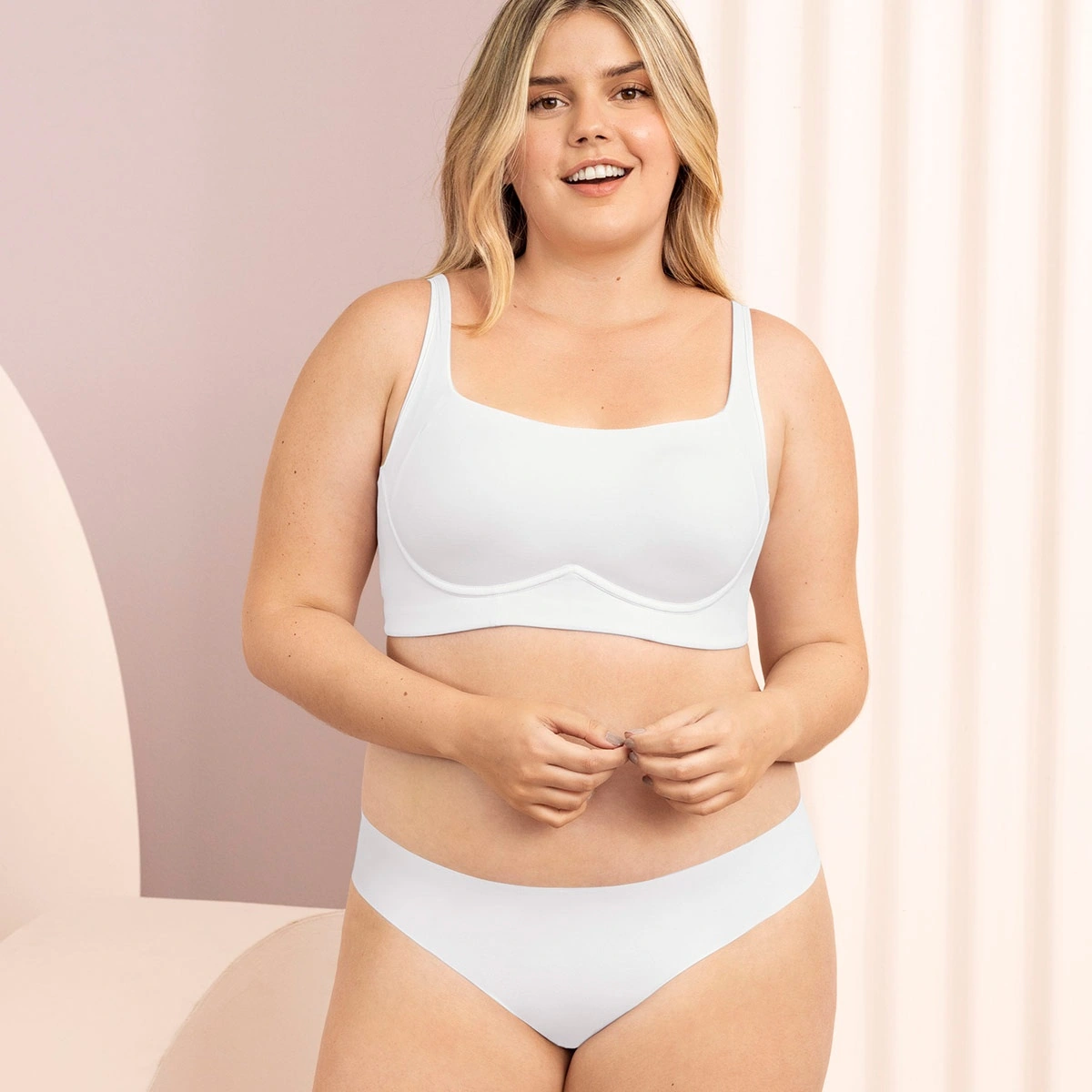 BRASIER SIN ARCO ULTRACÓMODO DE ALTO SOPORTE Y CUBRIMIENTO EVERYDAY BRA - 4