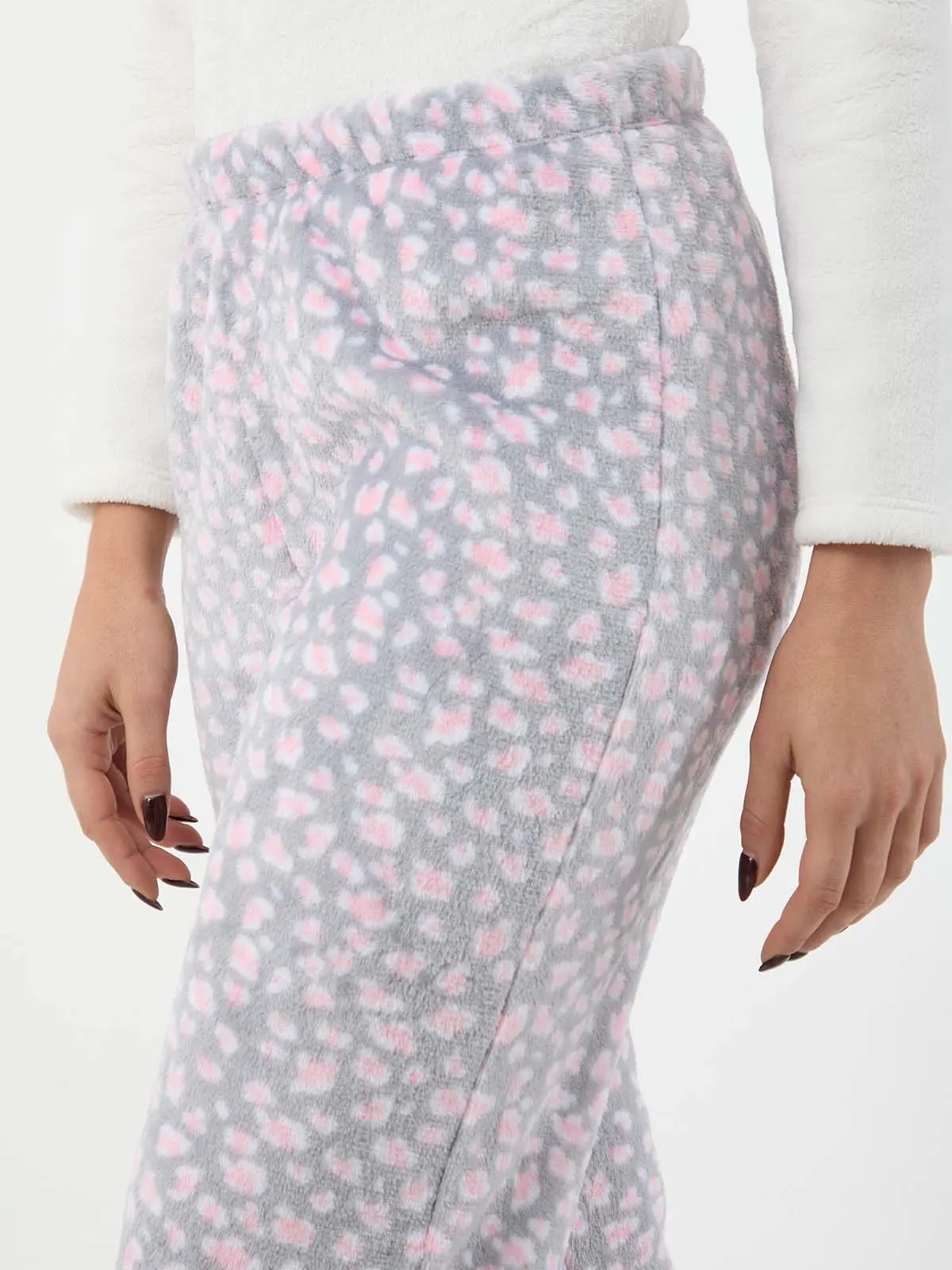 PANTALÓN MUJER INDEX FELPA ANIMAL PRINT - 4