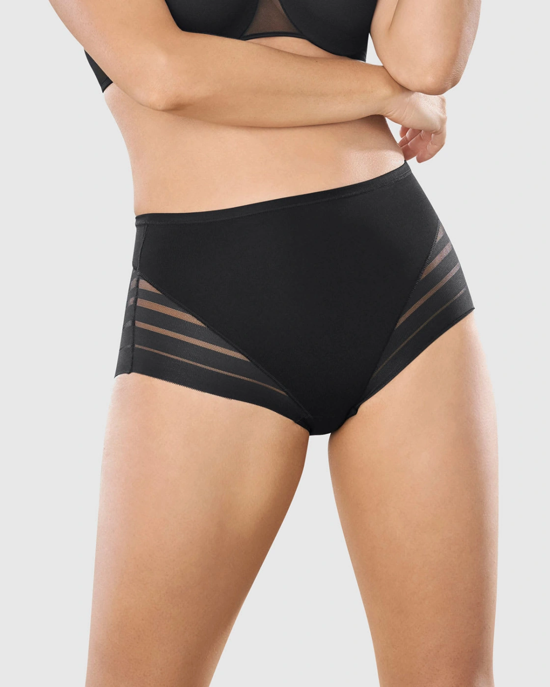 CALZÓN FAJA CLÁSICO CON CONTROL MODERADO DE ABDOMEN Y BANDAS EN TUL LEONISA - 1