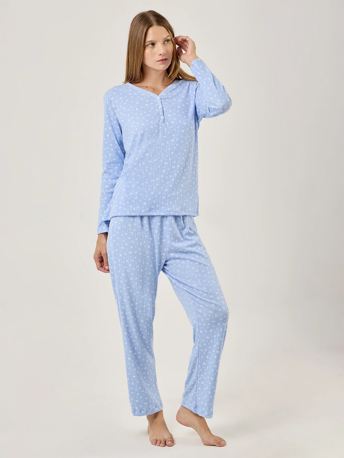 PIJAMA MANGA LARGA CON BOTONES MUJER AZIZ CELESTE FLORES - 5