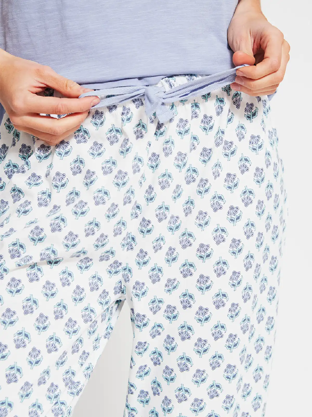 PIJAMA MANGA CORTA MUJER AZIZ PANTALÓN CAPRI - 3