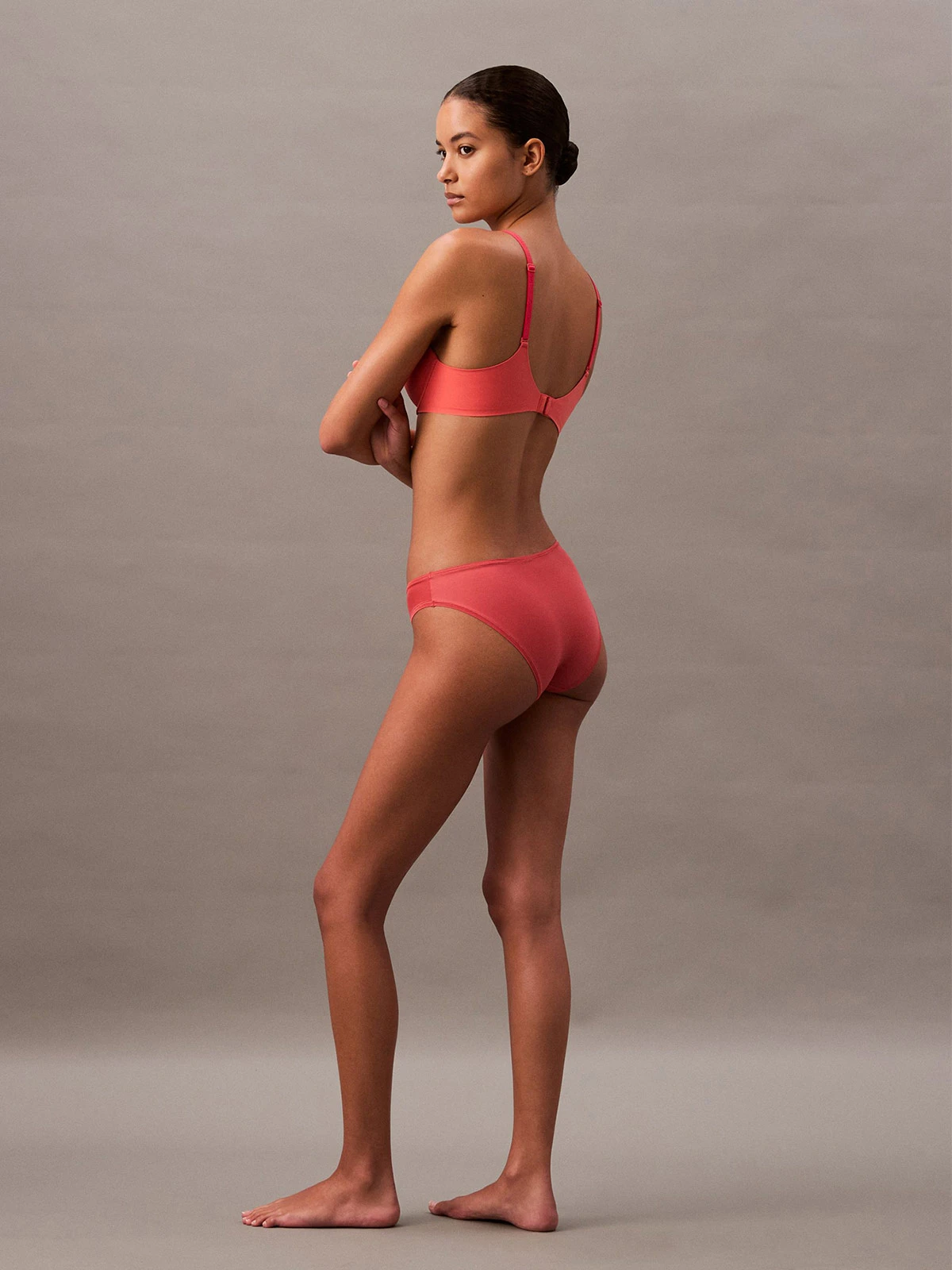 CALZÓN MUJER CALVIN KLEIN ROJO - 5