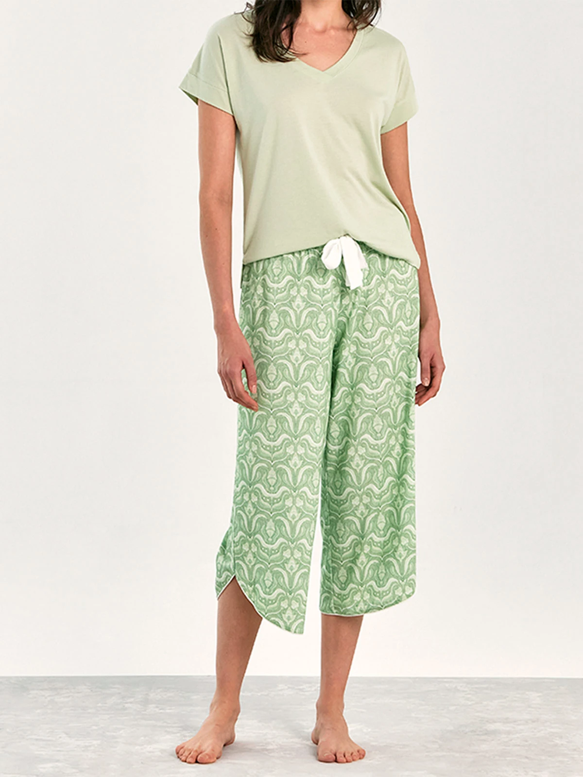 PIJAMA CAPRI MUJER IN BLOOM EMERALDA - 1