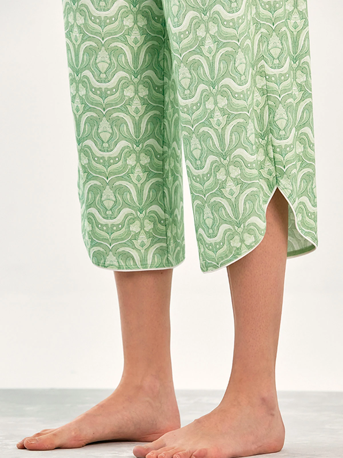 PIJAMA CAPRI MUJER IN BLOOM EMERALDA - 4