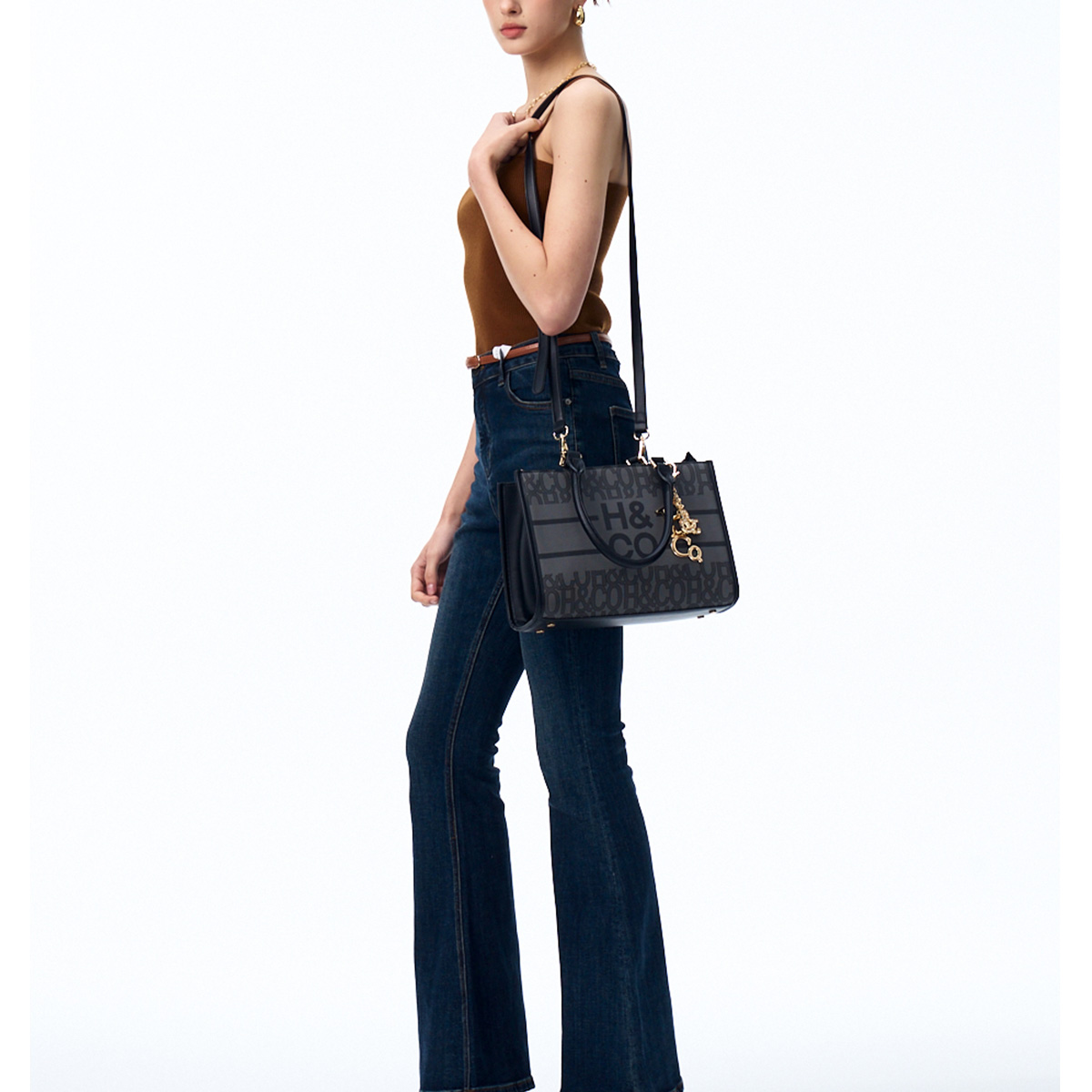 CARTERA SATCHEL  H&CO. 7299 NEGRO T/U - 8