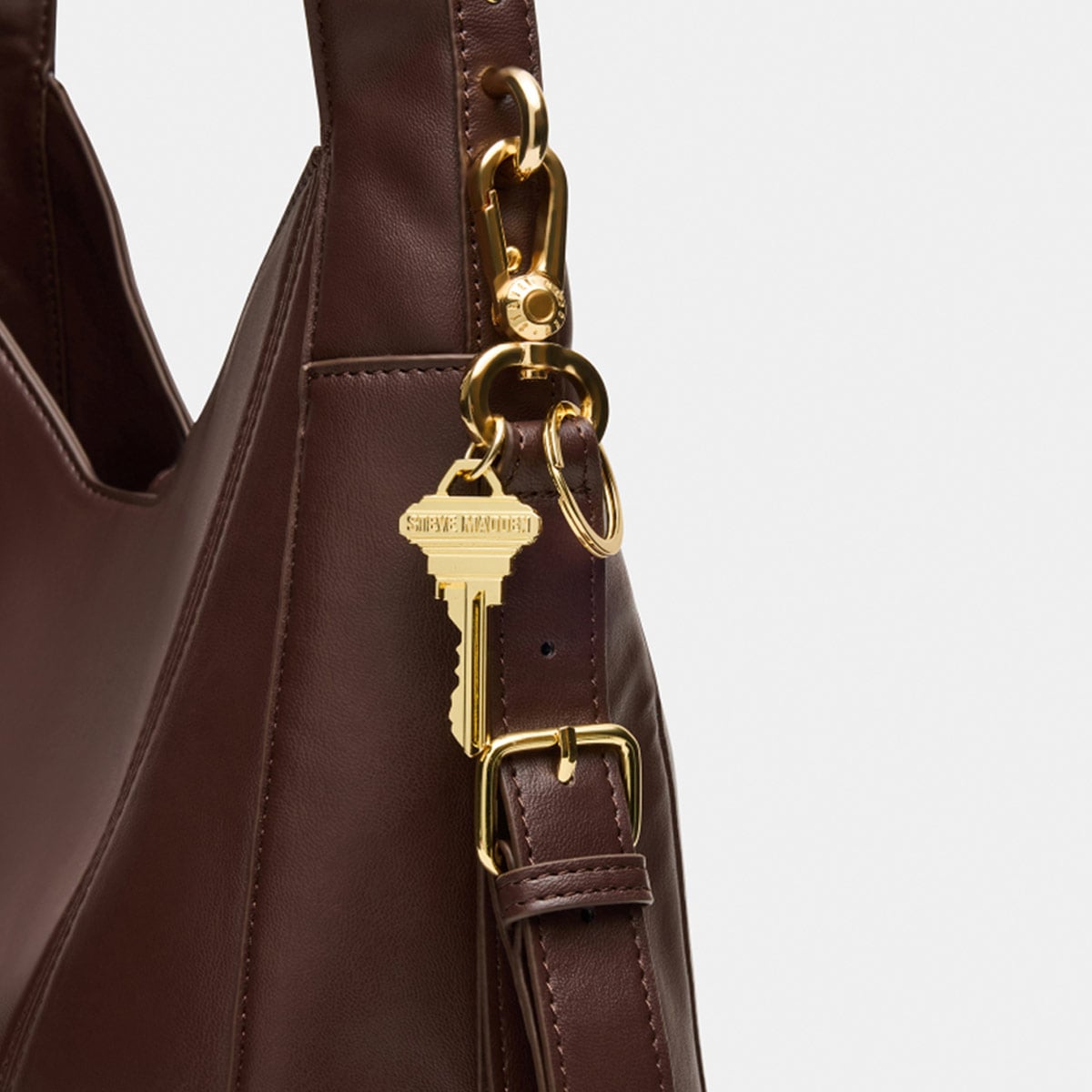 CARTERA STEVE MADDEN BCOLETTE - 4