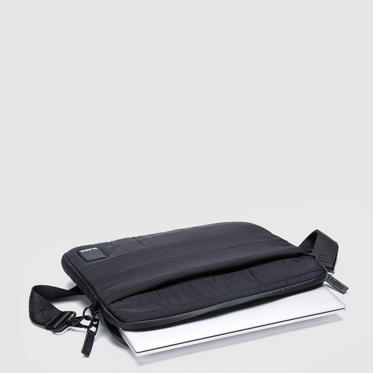 FUNDA LAPTOP BUBBA NEGRO ORIGINALS - 4