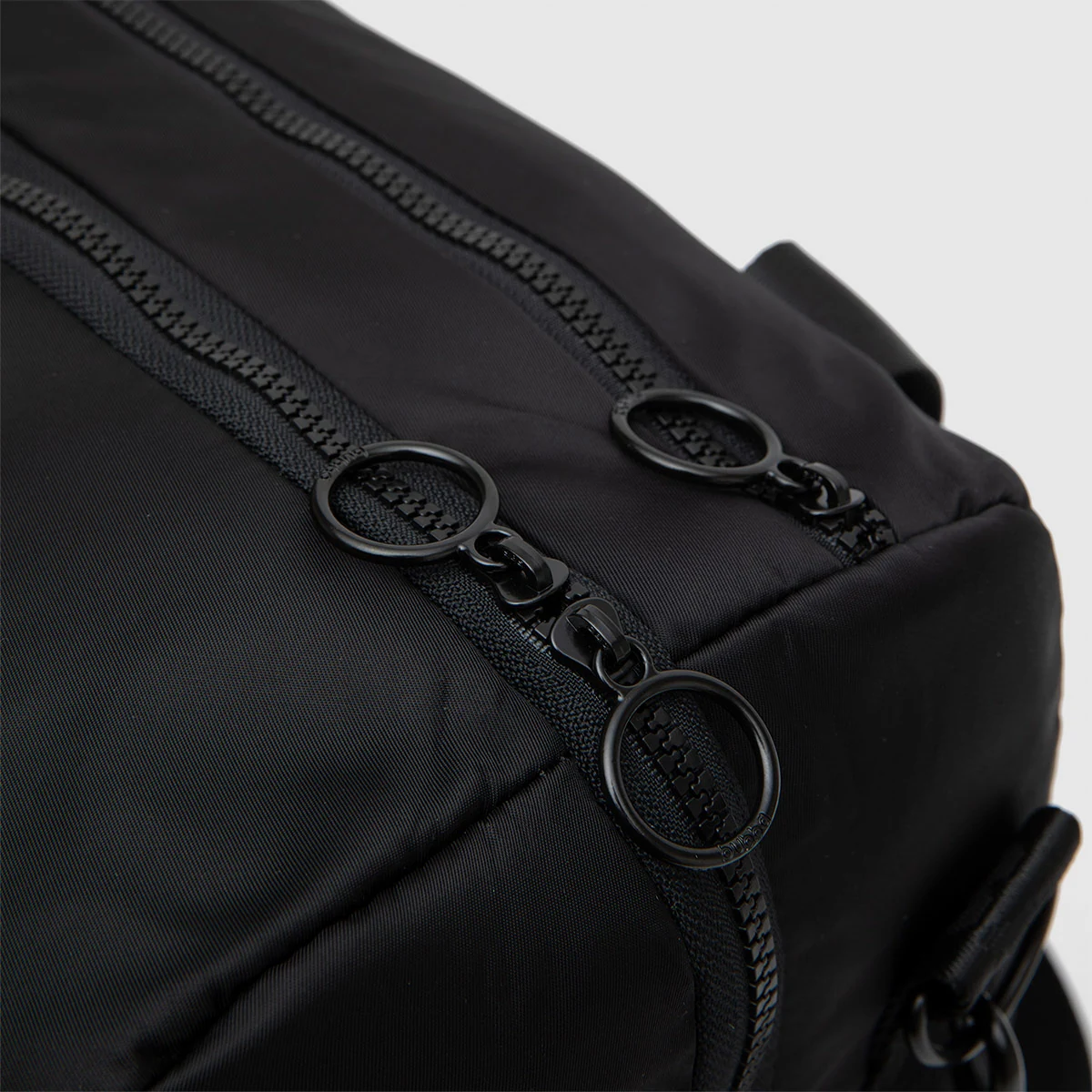 BOLSO BUBBA NEGRO TRAVEL - 8
