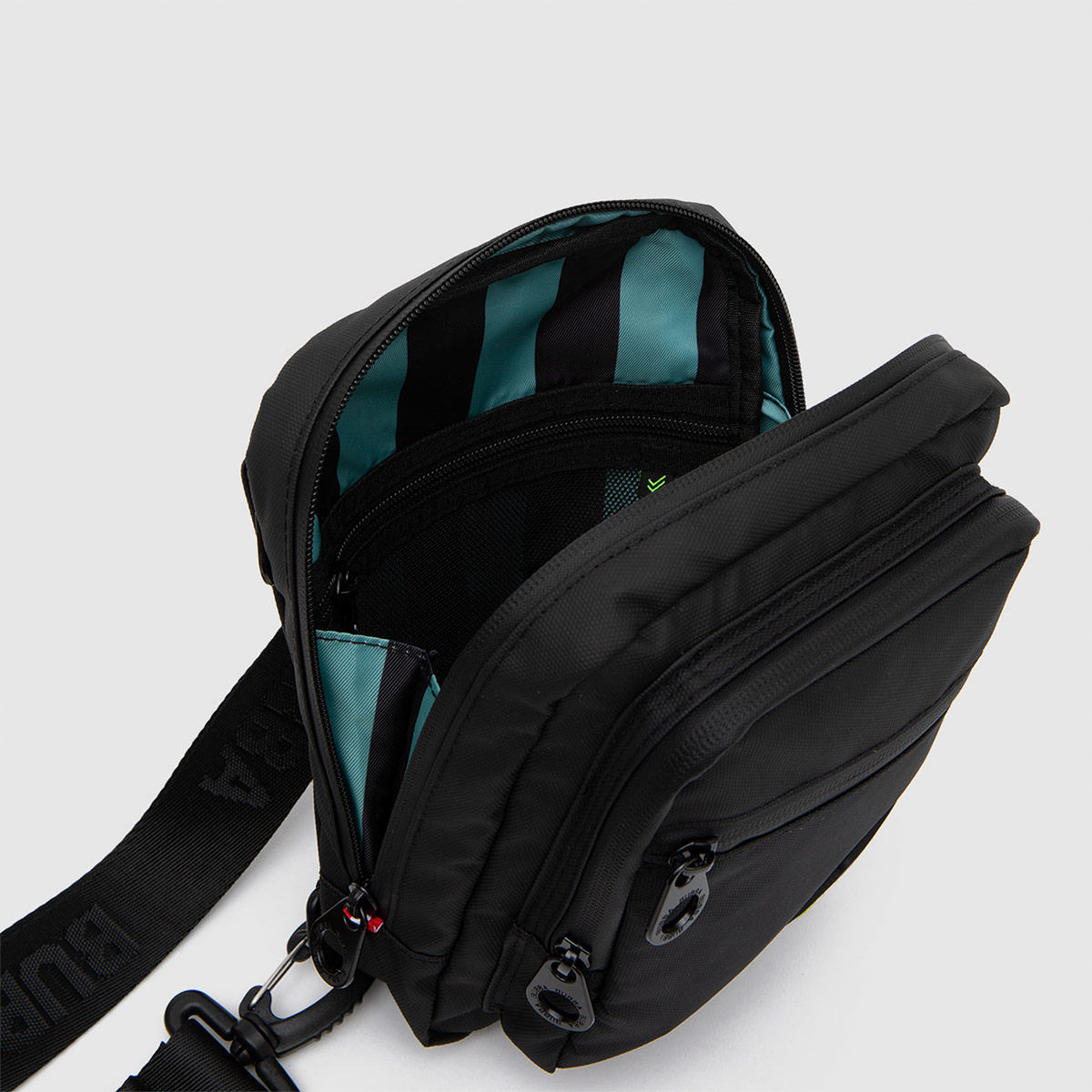 CARTERA BUBBA NEGRO TRAVEL - 4