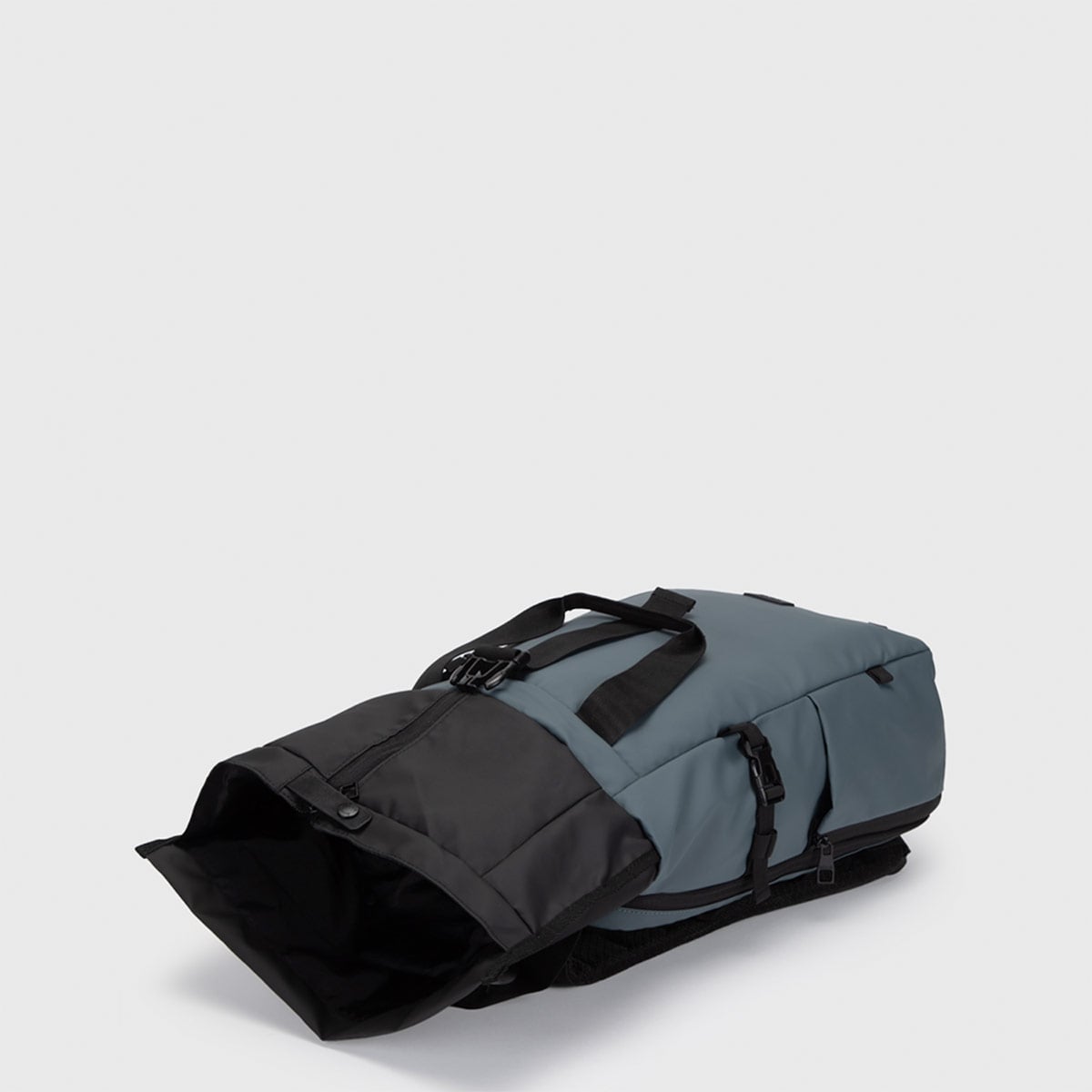 MOCHILA BUBBA MANSON GRIS - 9