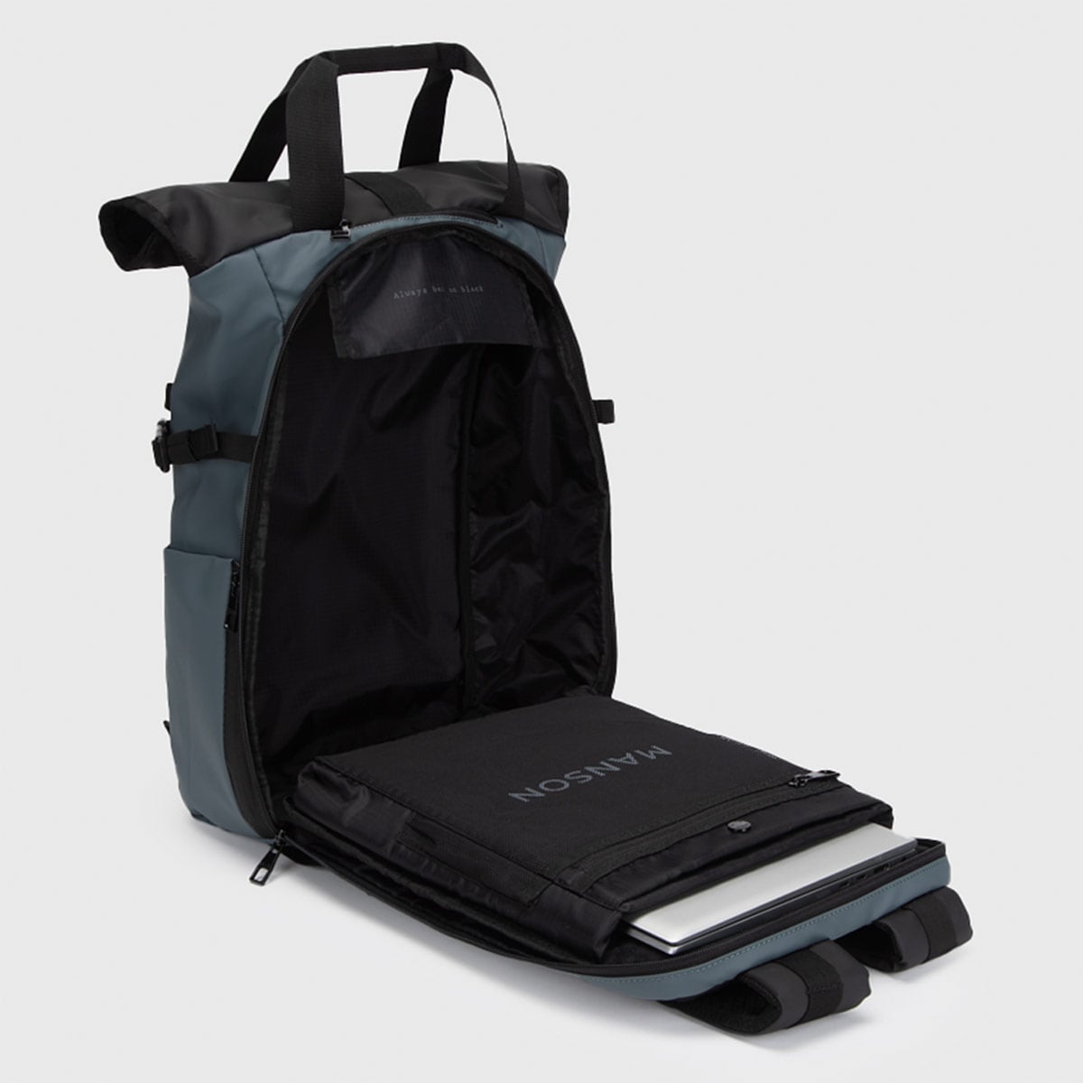 MOCHILA BUBBA MANSON GRIS - 10