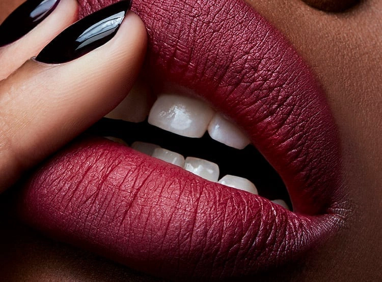 LABIAL MAC POWDER KISS BURNING LOVE - 4