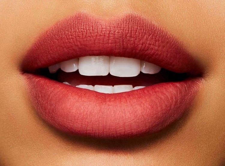 LABIAL MAC POWDER KISS LIPSTICK BRICKTHROUGH - 4