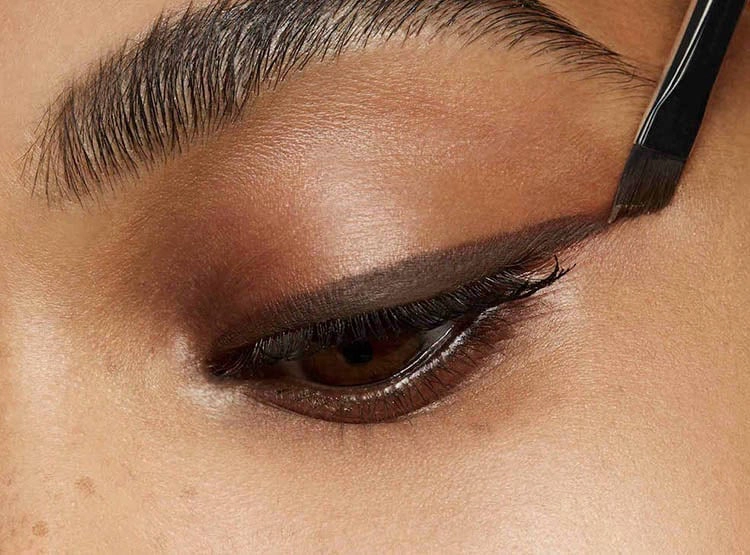 DELINEADOR DE OJOS MAC EN GEL PRO LONGWEAR FLUIDLINE DIPDOWN - 3