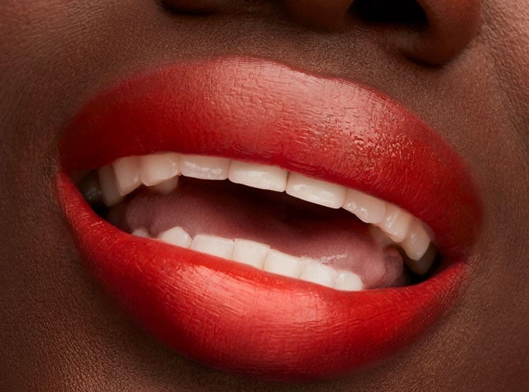 LABIAL MAC LUSTREGLASS LIPSTICK TNTeaser - 5