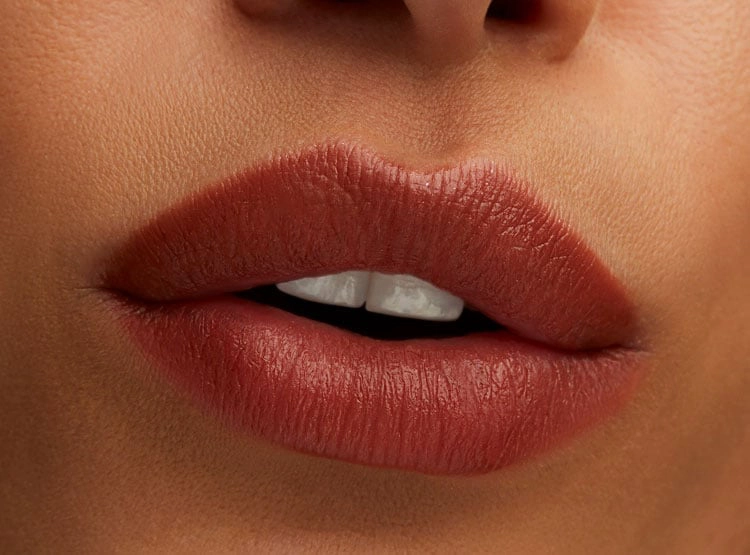 LABIAL MAC LUSTREGLASS LIPSTICK CANT DULL MY SHINE - 4