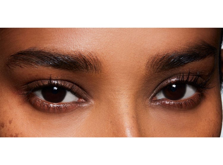 LÁPIZ DE CEJAS MAC VELUXE BROW LINER VELVET STONE - 4