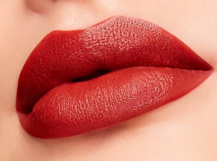LABIAL MAC POWDER KISS VELVET BLUR SLIM STICK MARRAKESH-MERE 2 G - 4