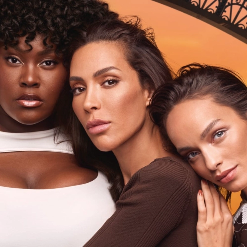BRONCEADOR DE LARGA DURACIÓN L'OREAL PARIS INFALLIBLE - MATE SUAVE HASTA 24 HORAS TONO TAN - 6