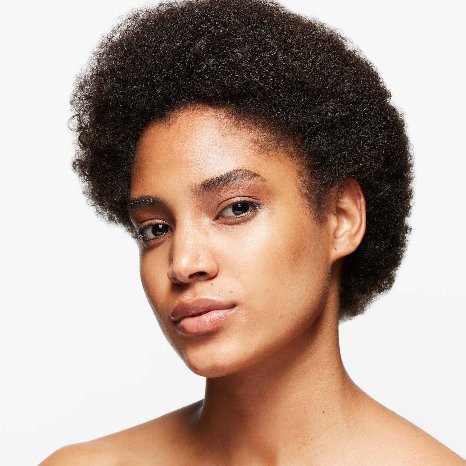 ILUMINADOR MAC STROBE DEWY SKIN TINT -MEDIUM PLUS - 2