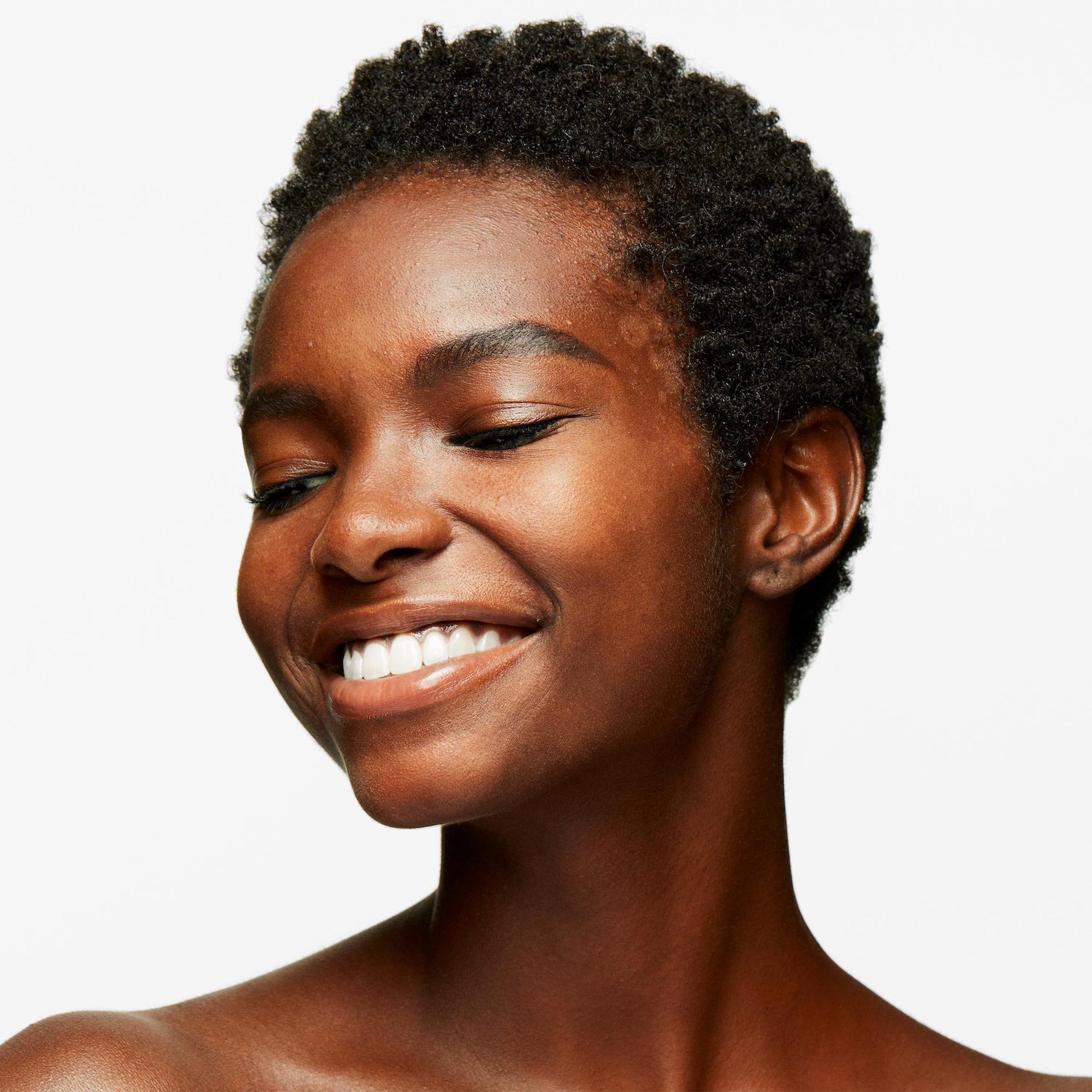 ILUMINADOR MAC STROBE DEWY SKIN TINT -DARK DEEP - 2
