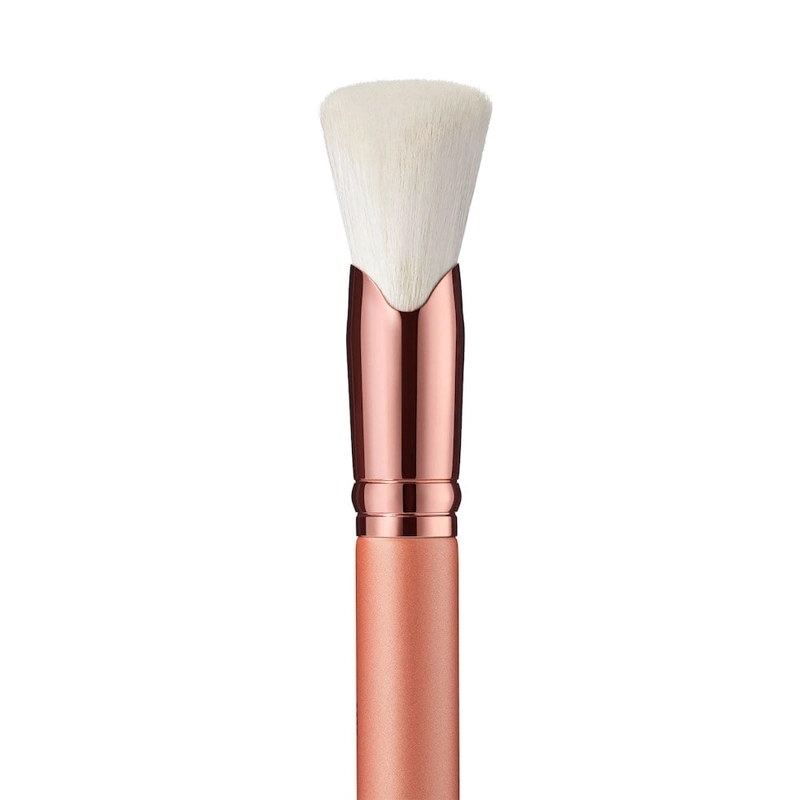 BROCHA MAC 143S BRONZER FAN BRUSH - 2