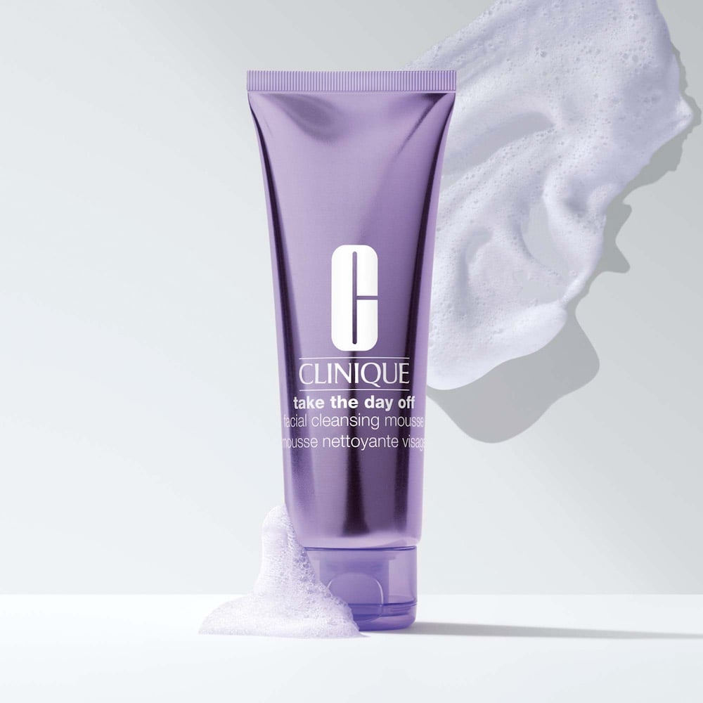 LIMPIADOR FACIAL CLINIQUE TAKE THE DAY OFF FOAMING MOUSSE 125ML - 2