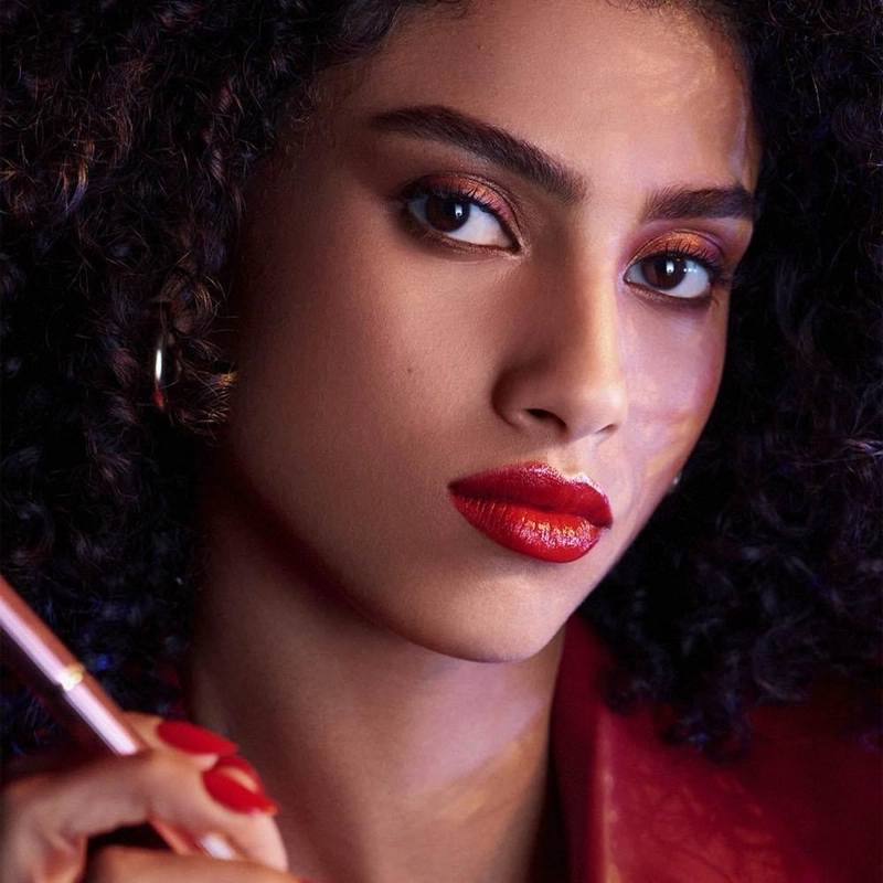 LABIAL ESTEE LAUDER PURE COLOR EXPLICIT SHINE TONO HEAT OF THE MOMENT - 11