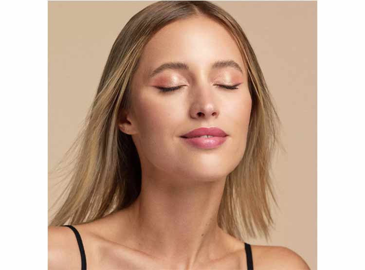 BRILLO LABIAL GLOSS CATRICE PLUMP IT UP LIP BOOSTER - 4