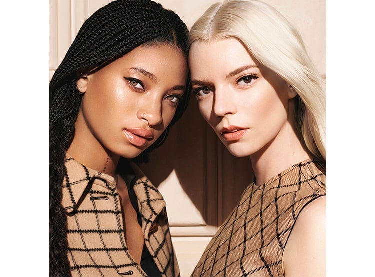 DIOR BASE FOREVER HYDRA NUDE 2.5N - 5