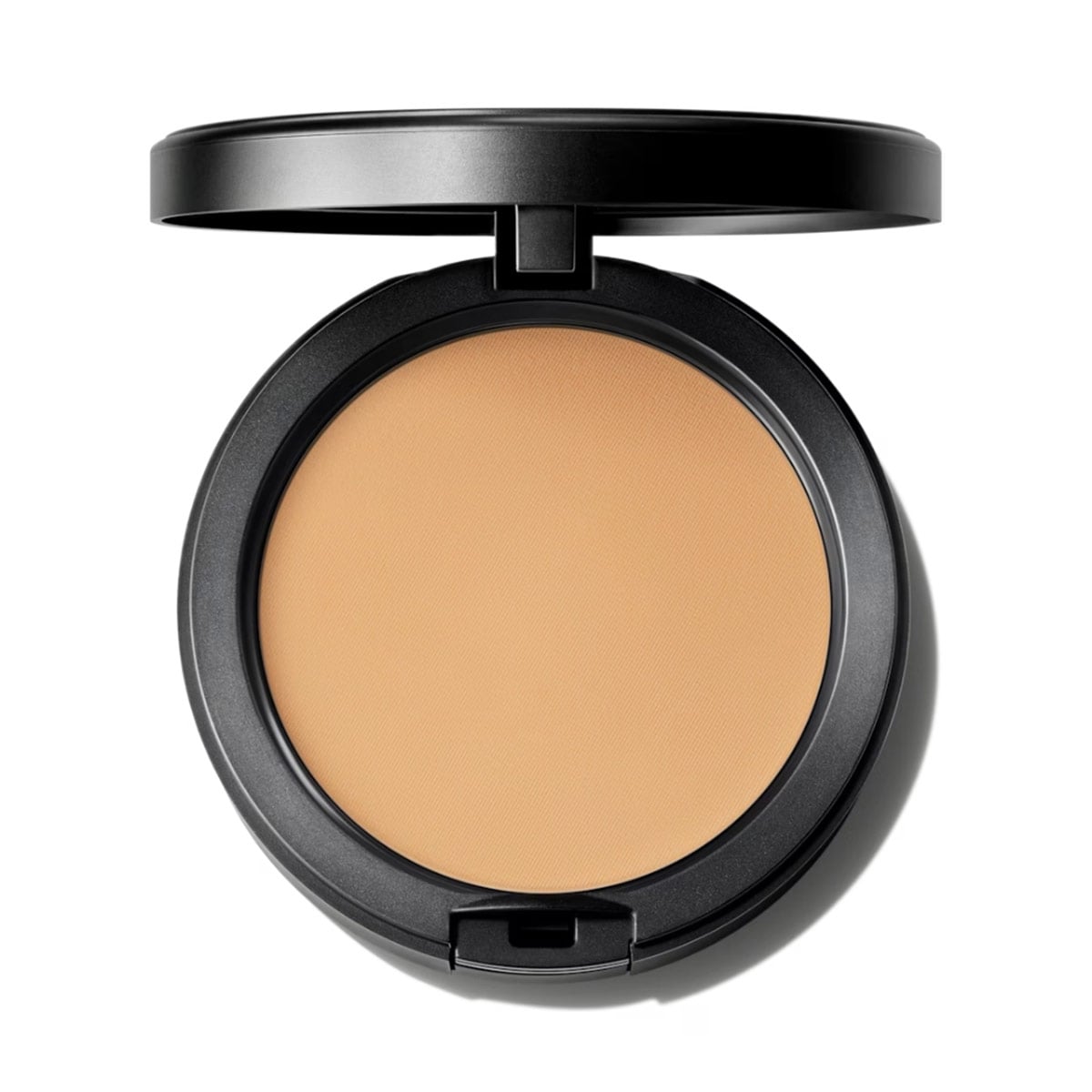POLVO MAC STUDIO FIX POWDER PLUS FOUNDATION EN EL TONO NC38 - 1