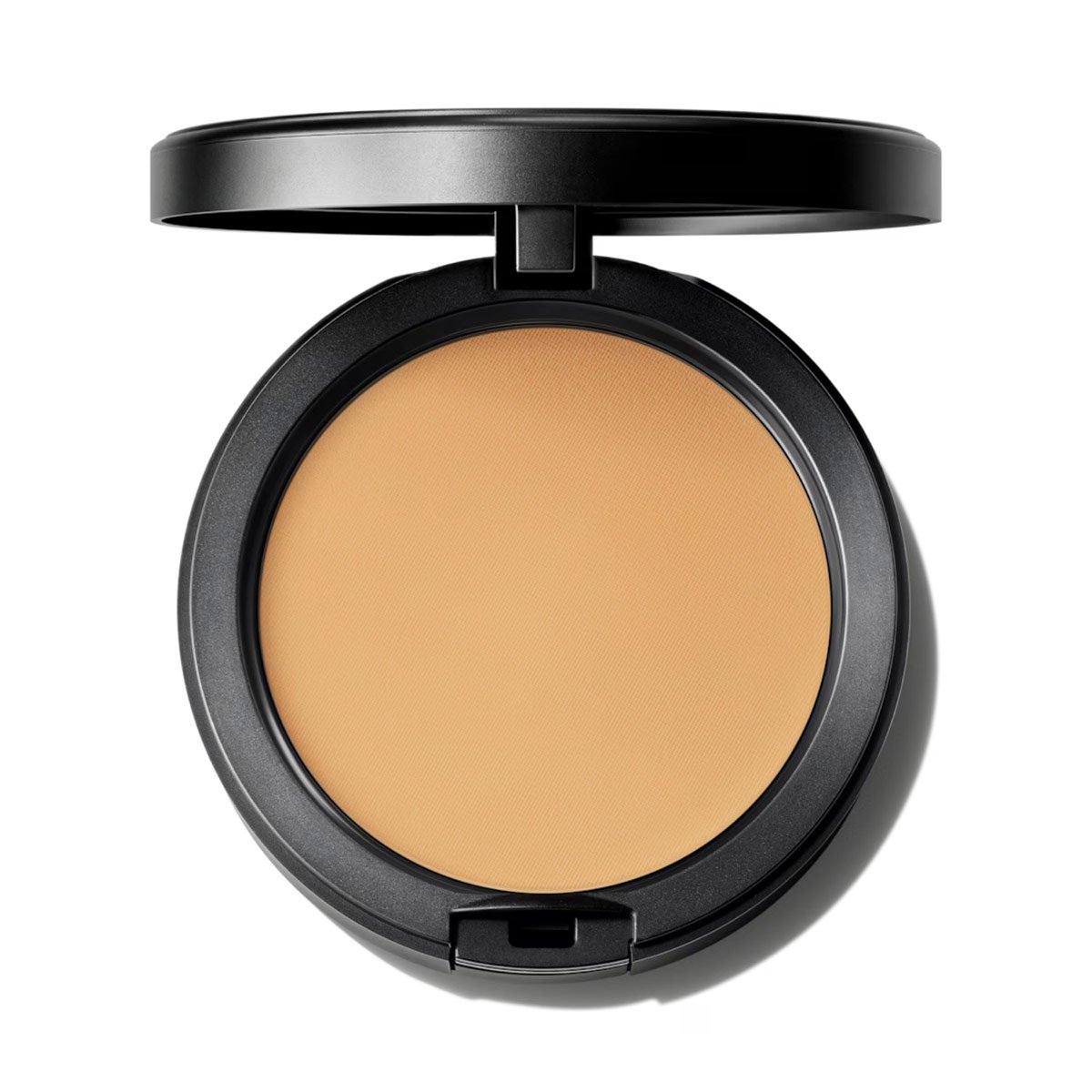 POLVO MAC STUDIO FIX POWDER PLUS FOUNDATION EN EL TONO NC37 - 1