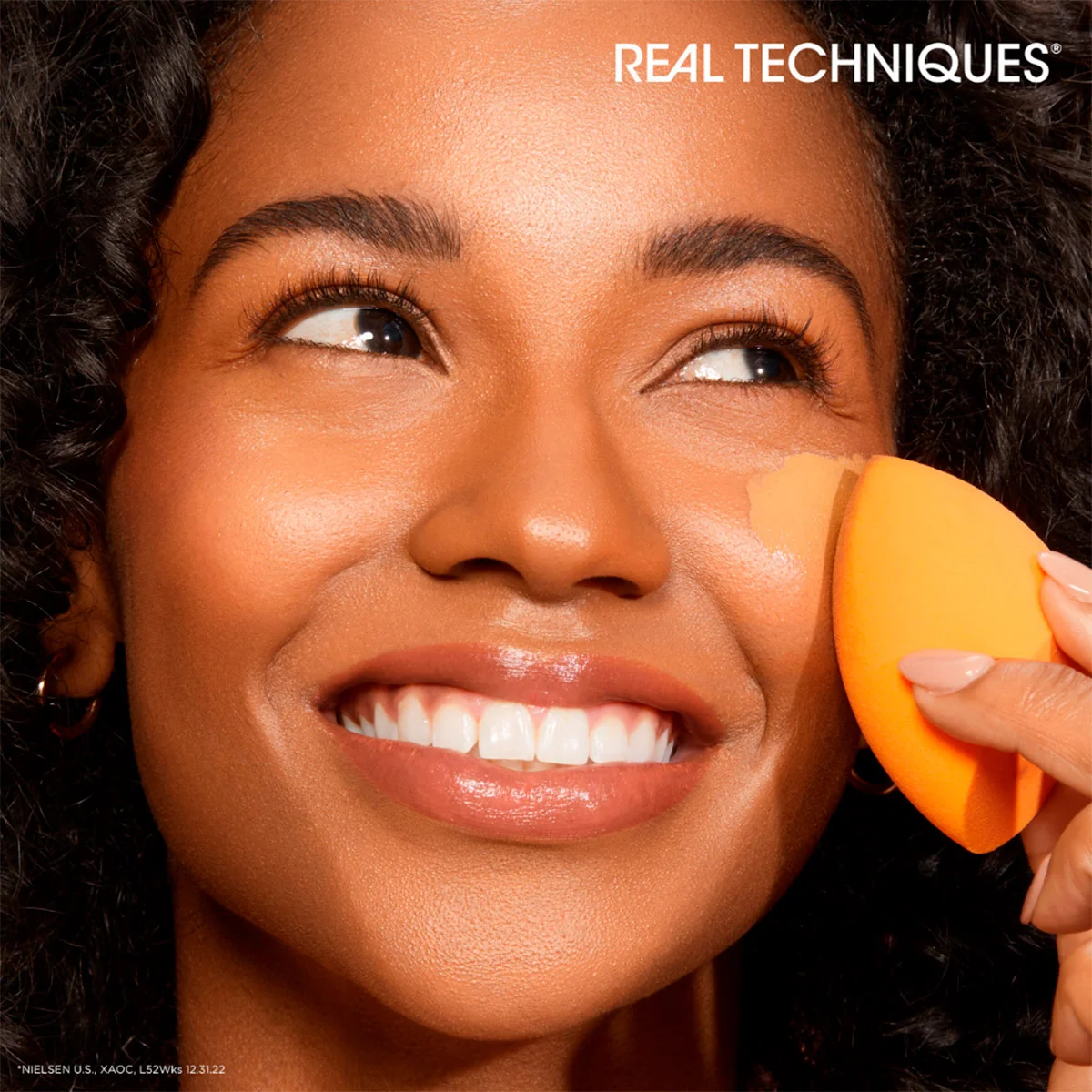 ESPONJA REAL TECHNIQUES MIRACLE COMPLEXION - 4