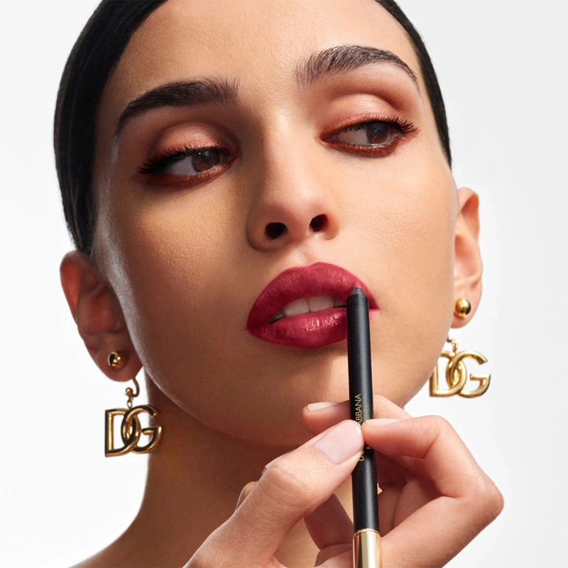 DELINEADOR DE LABIOS DOLCE&GABBANA MY LIP OVERLINER 8H LASTING EASY GLIDE SCULPTING LIP PENCIL 08 MY DEVOTION RED 1.20 G - 6