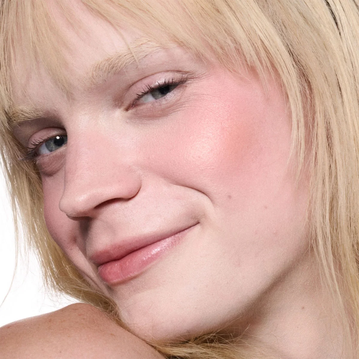 RUBOR MAC SKINFINISH COLOURSTRUCK - PEACHY KEEN - 3