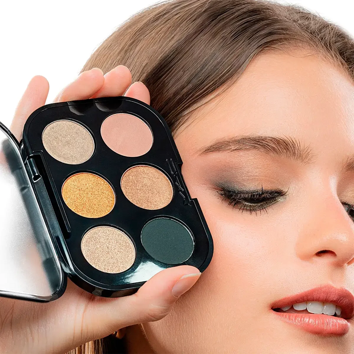 SET DE MAQUILLAJE MAX BRONZE INFLUENCE EYES COMBO - 3