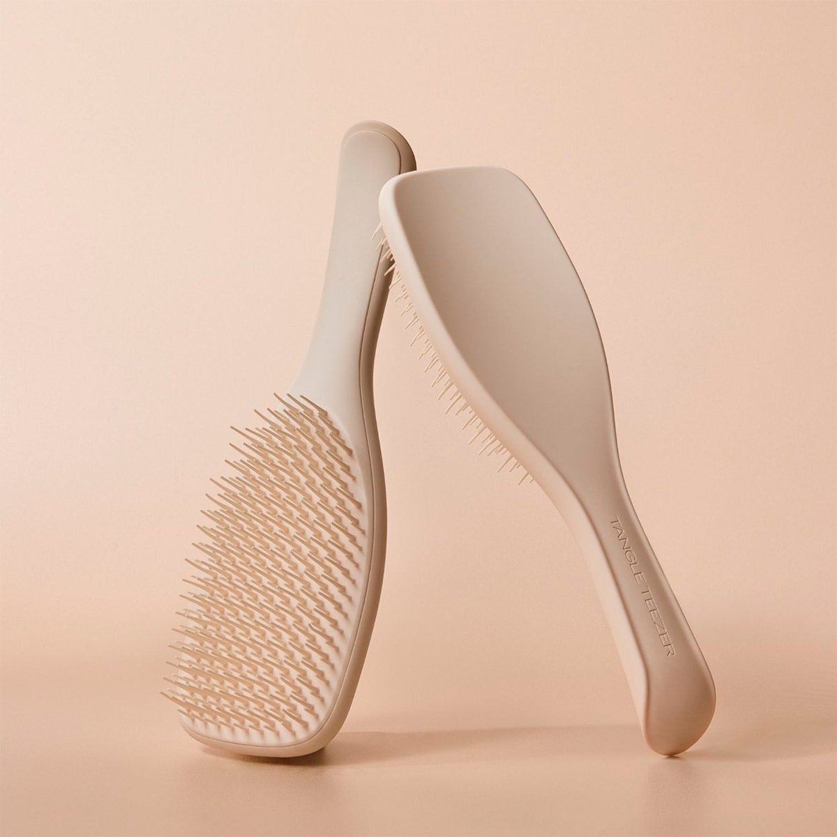 CEPILLO TANGLE TEEZER ULTIMATE DETANGLER MATTE PORCELAIN CREAM - 6