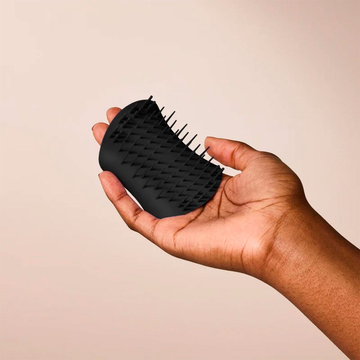 CEPILLO TANGLE TEEZER SCALP BRUSH - BLACK - 7