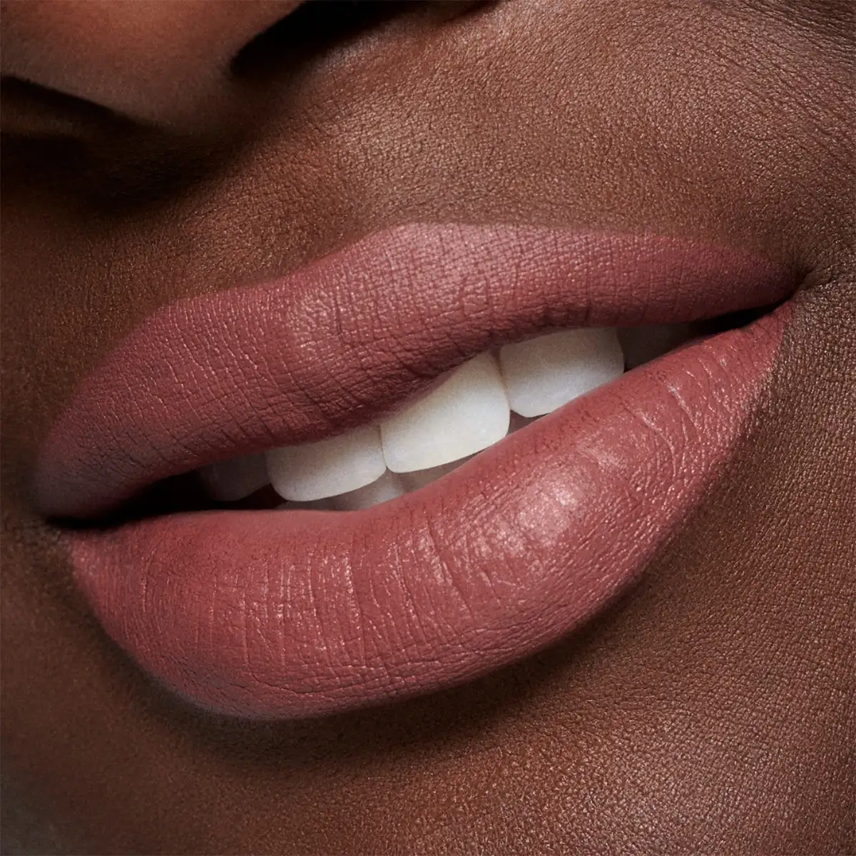 LABIAL MAC MACXIMAL MATTE LIPSTICK TIMELESS TAUPE - 5