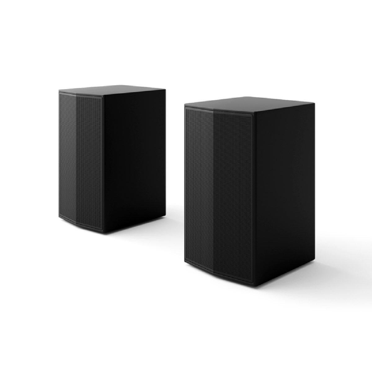 HOME THEATER LG SOUNDBAR S60TR 5.1ch CANALES CON SONIDO ENVOLVENTE Y ALTAVOCES 440W - 4