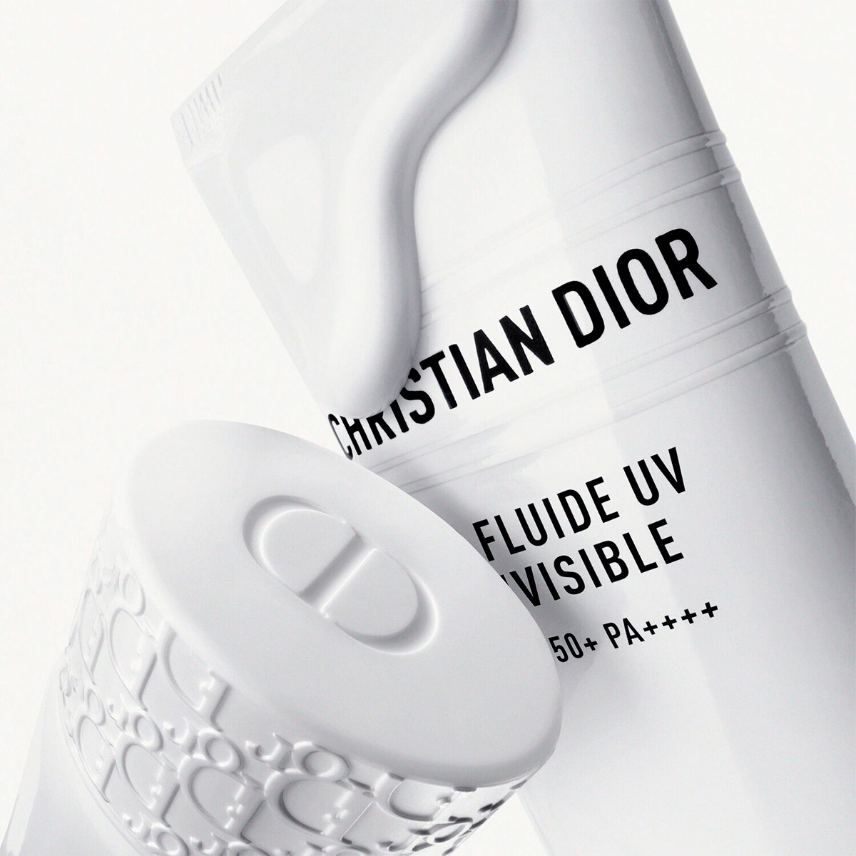 BLOQUEADOR SOLAR DIOR LE FLUID UV INVISIBLE SPF50+ 30ML - 6