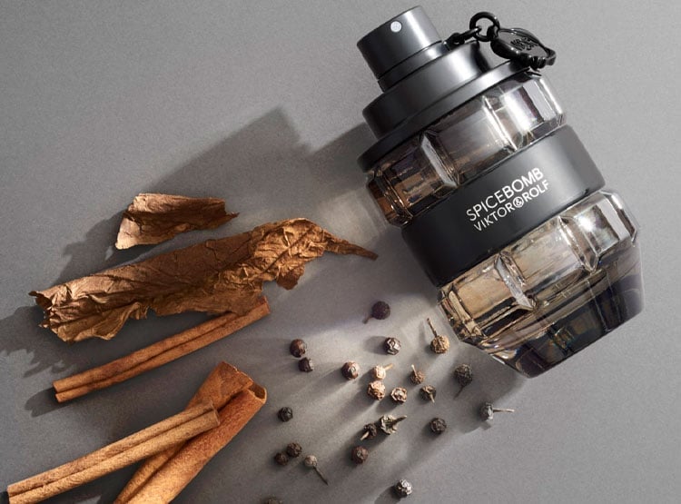 PERFUME VIKTOR&ROLF SPICEBOMB HOMBRE EDT 90 ML - 2