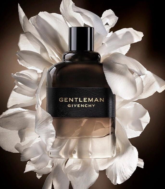 PERFUME GIVENCHY GENTLEMAN BOISÉE HOMBRE EDP 60 ML - 4