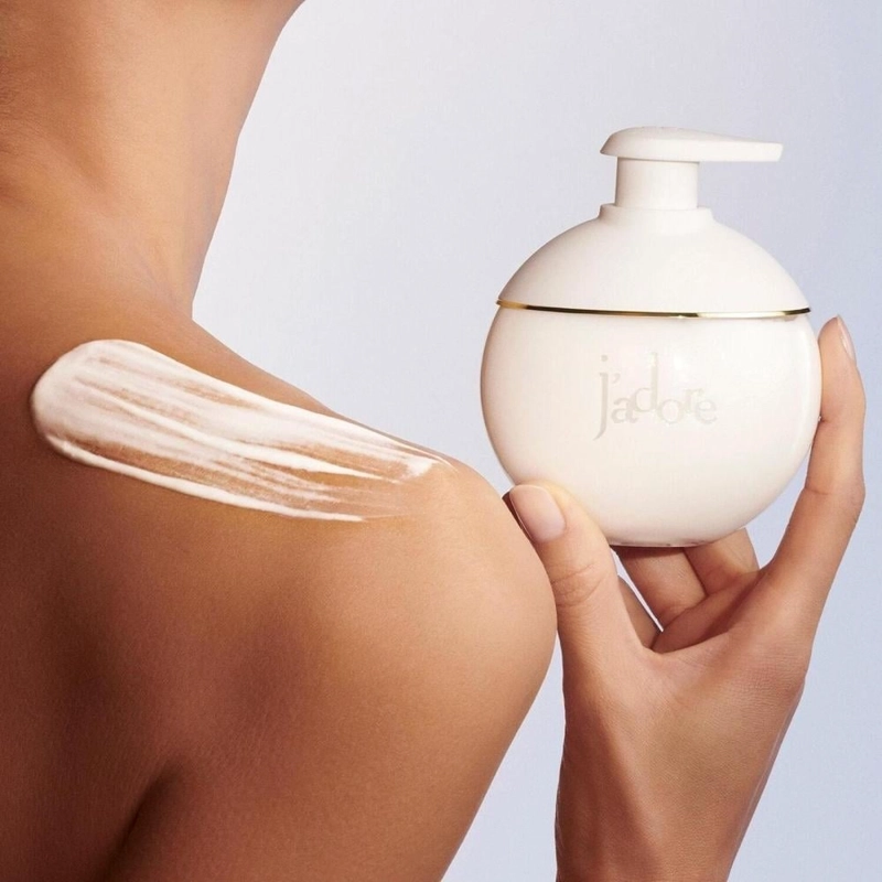 Dior J’adore Les Adorables Leche Corporal 200ml - 2