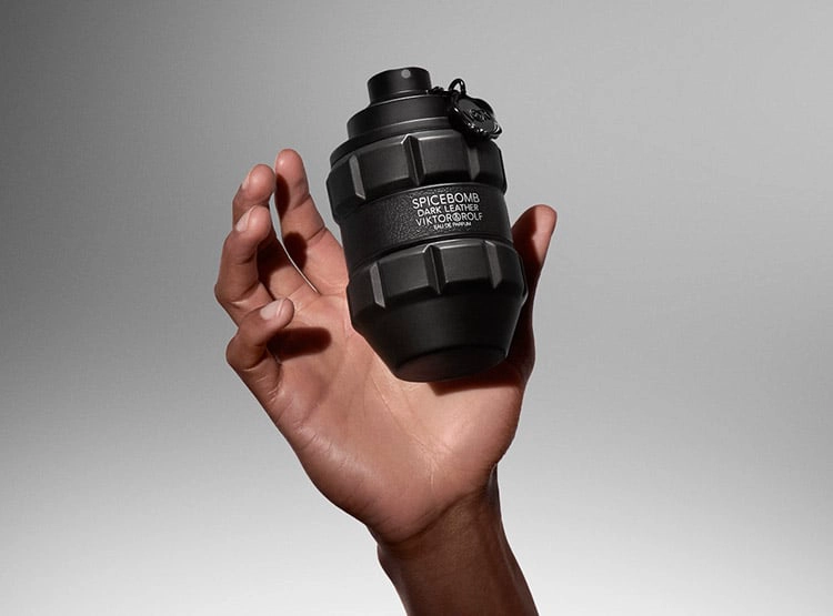 PERFUME VIKTOR & ROLF SPICEBOMB BLACK LEATHER HOMBRE EDP 90 ML - 3
