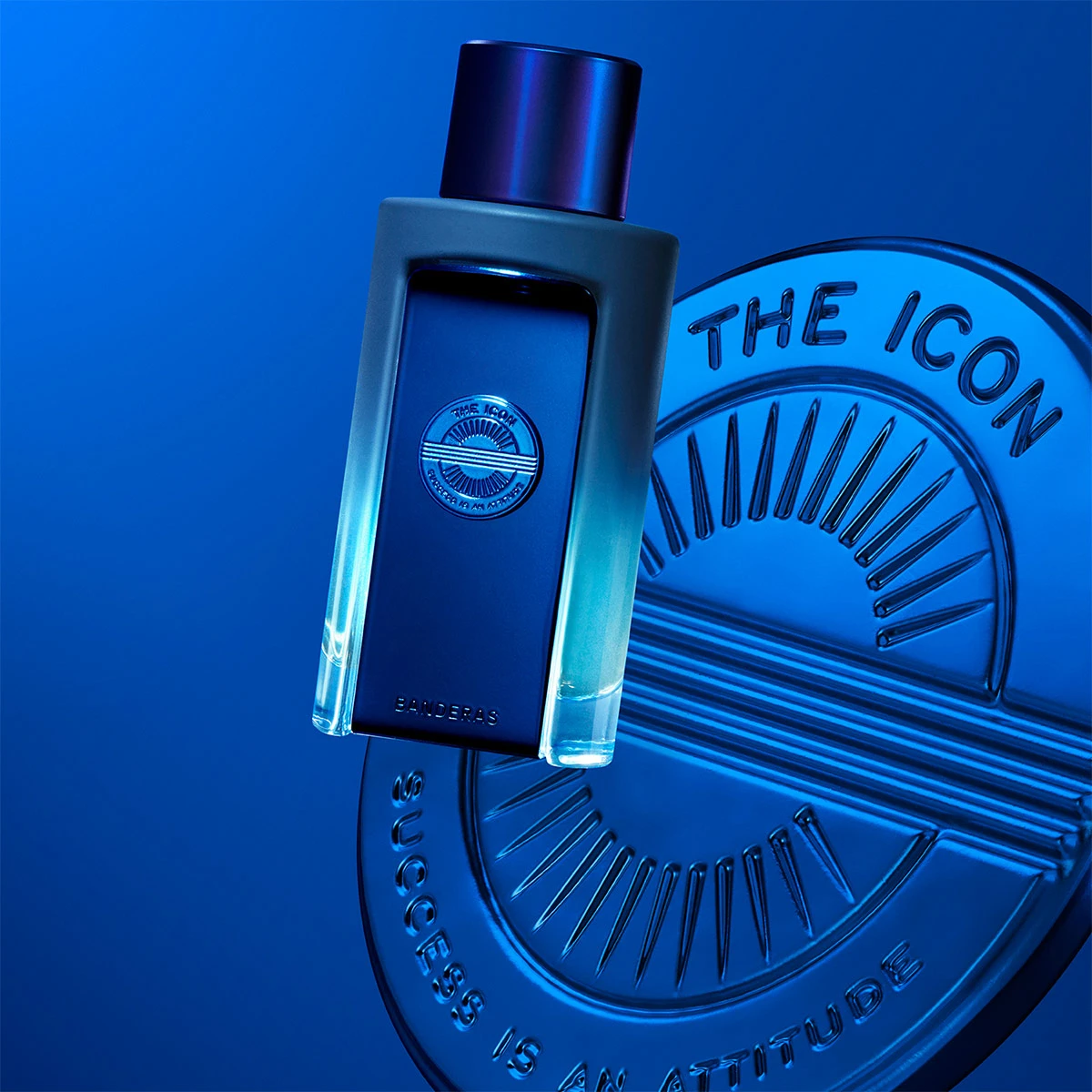 PERFUME BANDERAS ICON MAN SUPREME HOMBRE EDP 100 ML + DESODORANTE 150 ML - 2