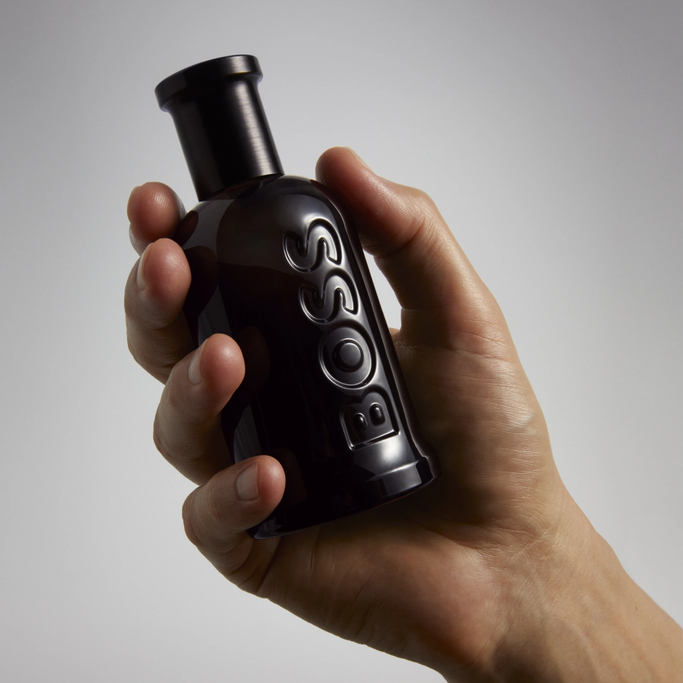 PERFUME HUGO BOSS BOTTLED HOMBRE PARFUM 100 ML - 4
