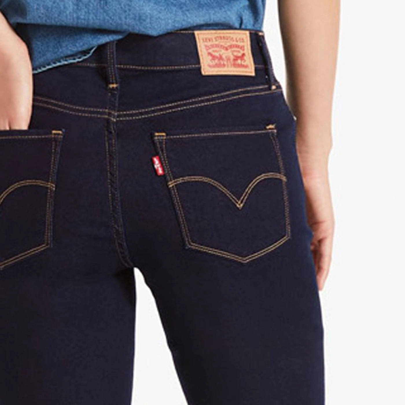 JEAN MUJER LEVI'S AZUL OSCURO 314 SHAPING STRAIGHT - 4