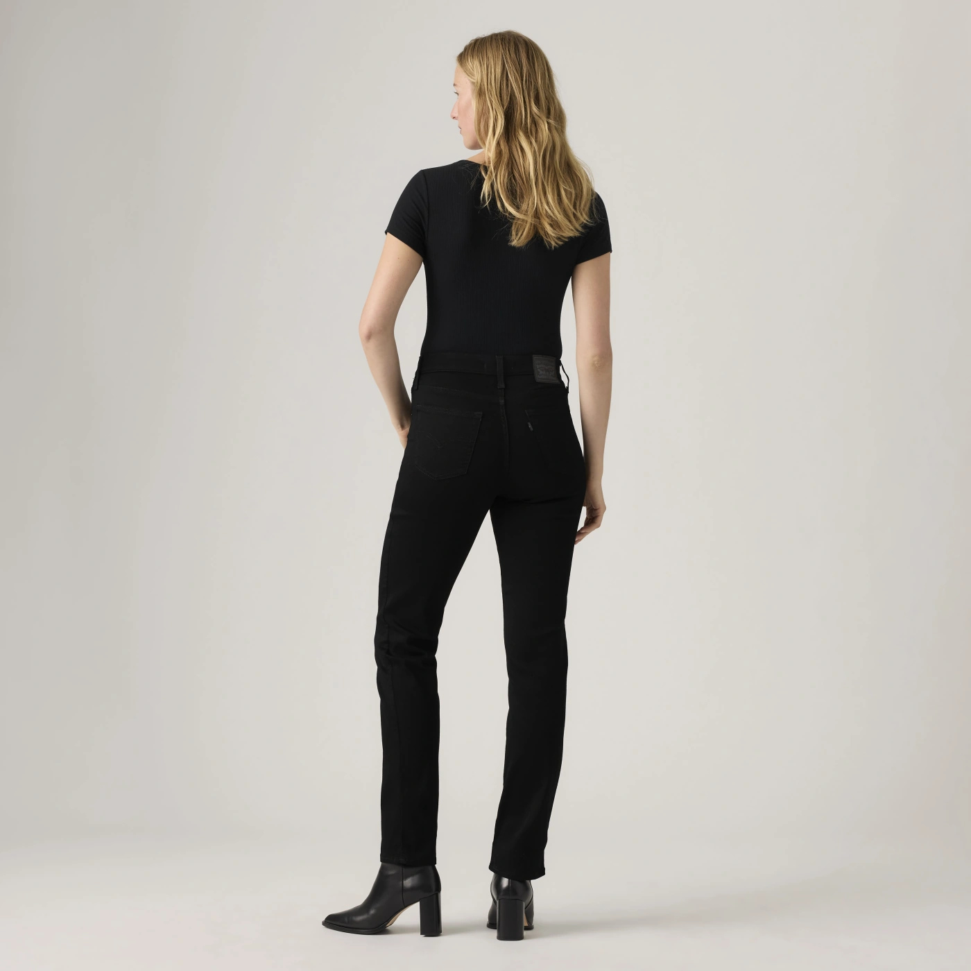 JEANS RECTO MUJER LEVI'S NEGRO 724 HIGH RISE STRAIGHT 18883-0016 - 2