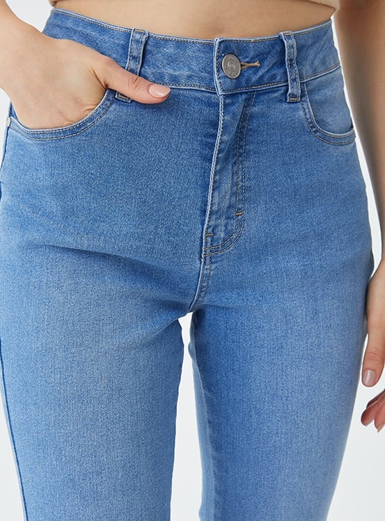 JEAN ALGODÓN FLARE MUJER INDEX ZOE PUSH UP - 4